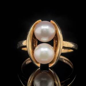 lot 28 image: Double Shimmering White Cultured Pearl Modern Artisan Ring in Yellow Gold $1,375 Retail