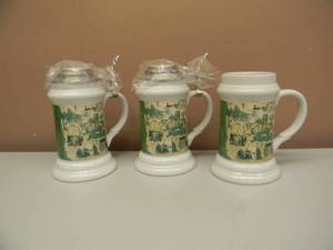 lot 9 image: 2 VINTAGE 1995 NUMBEREDLIMITED EDITION OLD STYLE LAGER LIDDED STEINS & 1 NON LIDDED - PRODUCED BY CUI, BRAZIL  - IN BOX - GREAT SET - SEE PICTURES