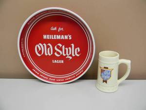 lot 29 image: VINTAGE HEILEMANS OLD STYLE BEER ORIGINAL MUGSTEIN & OLD STYLE METAL BEER TRAY - NICE - FANTASTIC SET - SEE PICTURES