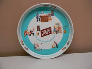 lot 30 image: VINTAGE 1960s SCHLITZ BEER Metal Beer Tray REAL GUSTO IN A GREAT LIGHT BEER - GREAT PIECE - APPROX 12 - SEE PICTURES