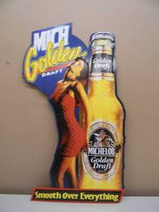 lot 44 image: VINTAGE MICH GOLDEN DRAFT TIN SIGN SMOOTH OVER EVERYTHING - NICE - GREAT PIECE - APPROX 20 By 36 - SEE PICTURES