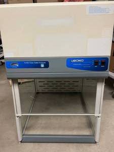 lot 29 image: MSRP $6000 Labconco Purifier Glass Safety Enclosure Tabletop Fume Hood #3980201 - Excellent Working Condition Stand NOT Included&nbsp #2