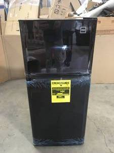 RCA 4.5 cu. ft. 2 Door Mini Fridge in Black Stainless Steel  Customer Returns See Pictures