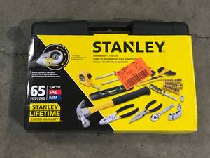 Stanley Home Tool Kit (65-Piece)   Customer Returns See Pictures