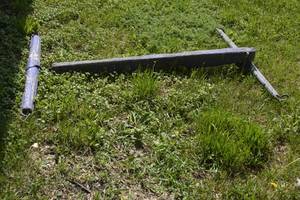 lot 22 image: Wood Evener