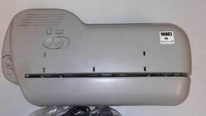 lot 117 image: Electric 3 Hole Punch.
