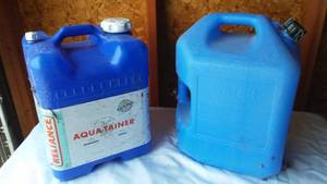 lot 169 image: Blue Water Storage Containers (2).