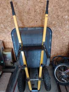 lot 193 image: Truper Polly Wheel Barrel.