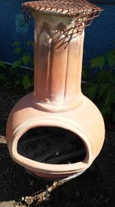 lot 68 image: Chiminea w Stand.