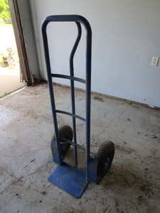 lot 42 image: 2 Wheel Hand Cart