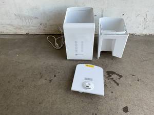 lot 164 image: Elechomes 5.5L Top Fill Warm and Cool Mist Humidifier for Large Room with Remote Control