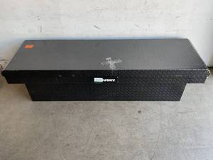 lot 23 image: Husky 71 in. Graphite Aluminum Full Size Crossover Truck Tool Box