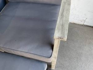 lot 24 image: Set of Used Outdoor Patio Furniture
