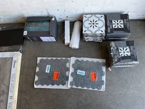 lot 103 image: Lot of Miscellaneous Tile