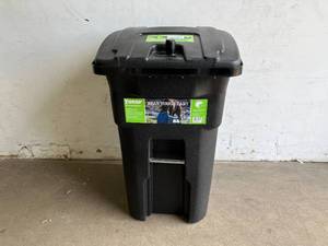 lot 18 image: Toter 64 Gal. Black Bear-Tight Wheeled Trash Can