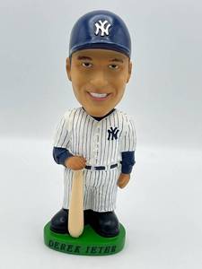lot 15 image: 2001 Derek Jeter New York Yankees Bobblehead