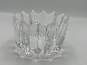 lot 13 image: Gorgeous Vintage Orrefors Crystal Fluted Art Bowl 4 34 W x 3 14 T