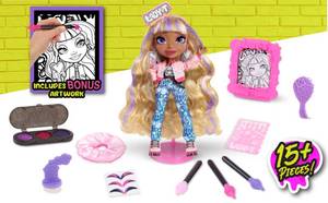 lot 17 image: Art Squad Lady T Doll