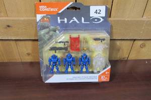 lot 42 image: Mega Construx 2017 HALO Spartan CTF Base Crashers