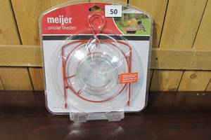lot 50 image: Meijer Oriole Feeder