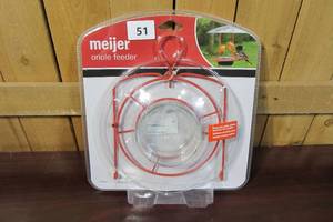lot 51 image: Meijer Oriole Feeder