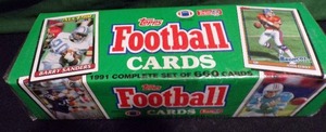 lot 210 image: 1991 Topps Football Complete 660 Card Set