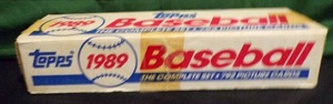 lot 207 image: 1989 Topps Baseball Complete 792 Card Set (Randy Johnson Gary Sheffield Rookie Cards)