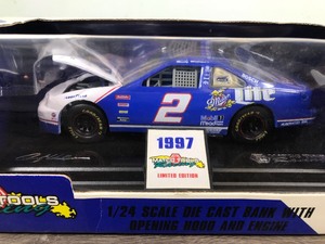 lot 34 image: 1997 Nascar Racing Champions  Matco Tools Rusty Wallace #2  Miller Lite 124 scale die cast coin bank stock car