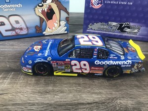 lot 63 image: 2002 Nascar Action Racing Collectibles RCR Kevin Harvick Monte Carlo #29 GM Goodwrench Service  Looney Tunes Rematch 124 scale die cast stock car