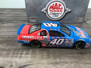 lot 88 image: 1999 Nascar Mac Tools Collectors Club Kerry Earnhardt Monte Carlo #40  Channellock 124 scale die cast stock car