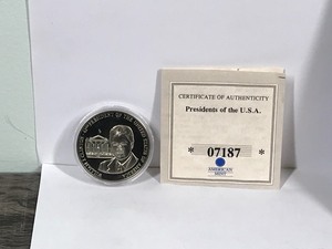 lot 134 image: Lot of Collector Coins