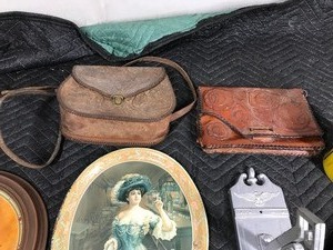lot 154 image: Lot of collectibles