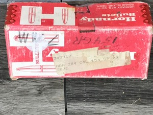 lot 455 image: 100 - Hornady 284 cal. 154 grain bullets