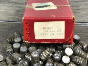 lot 463 image: 100 - Herters Mitchell 401 cal. 160 grain WCFB bullets