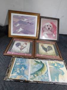 lot 218 image: Picture of war planes in flight and 4 others