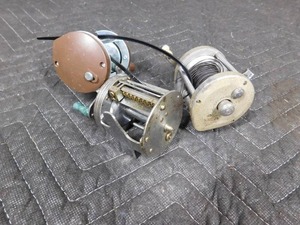 lot 220 image: 3 vintage fishing reels
