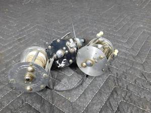 lot 221 image: 3 vintage fishing reels