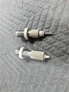 lot 240 image: 308 Rifle sizing and seating dies