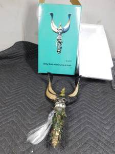 lot 255 image: Billy Bob knife w horns and hair