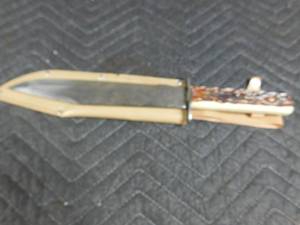 lot 262 image: Tramontina carbon steel hunting knife w sheath