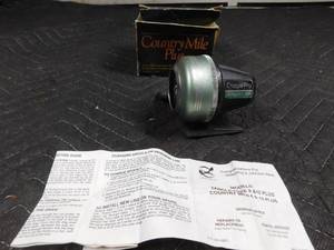 lot 306 image: Vintage Country Mile Plus reel