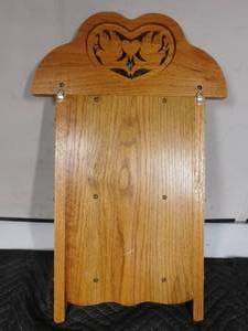 lot 426 image: Solid wood spoon rack