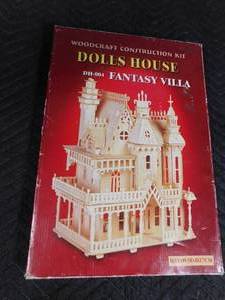 lot 427 image: New Woodcraft Doll house kit