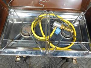lot 528 image: Trail Blazer table top stove