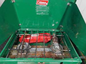 lot 529 image: coleman table top stove