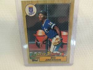 1987 Topps Bo Jackson Rookie Card...