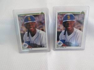 2 1990 Ken Griffey JR Upper Deck Ca...