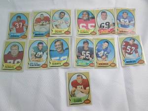 Assorted 1970 Topps Football Cards...