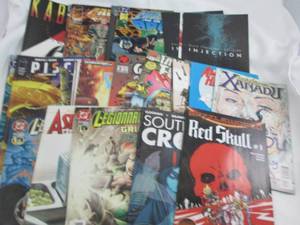 25 Assorted Comics  Marvel, DC, Dar...