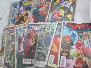 15 Justice League Comics...